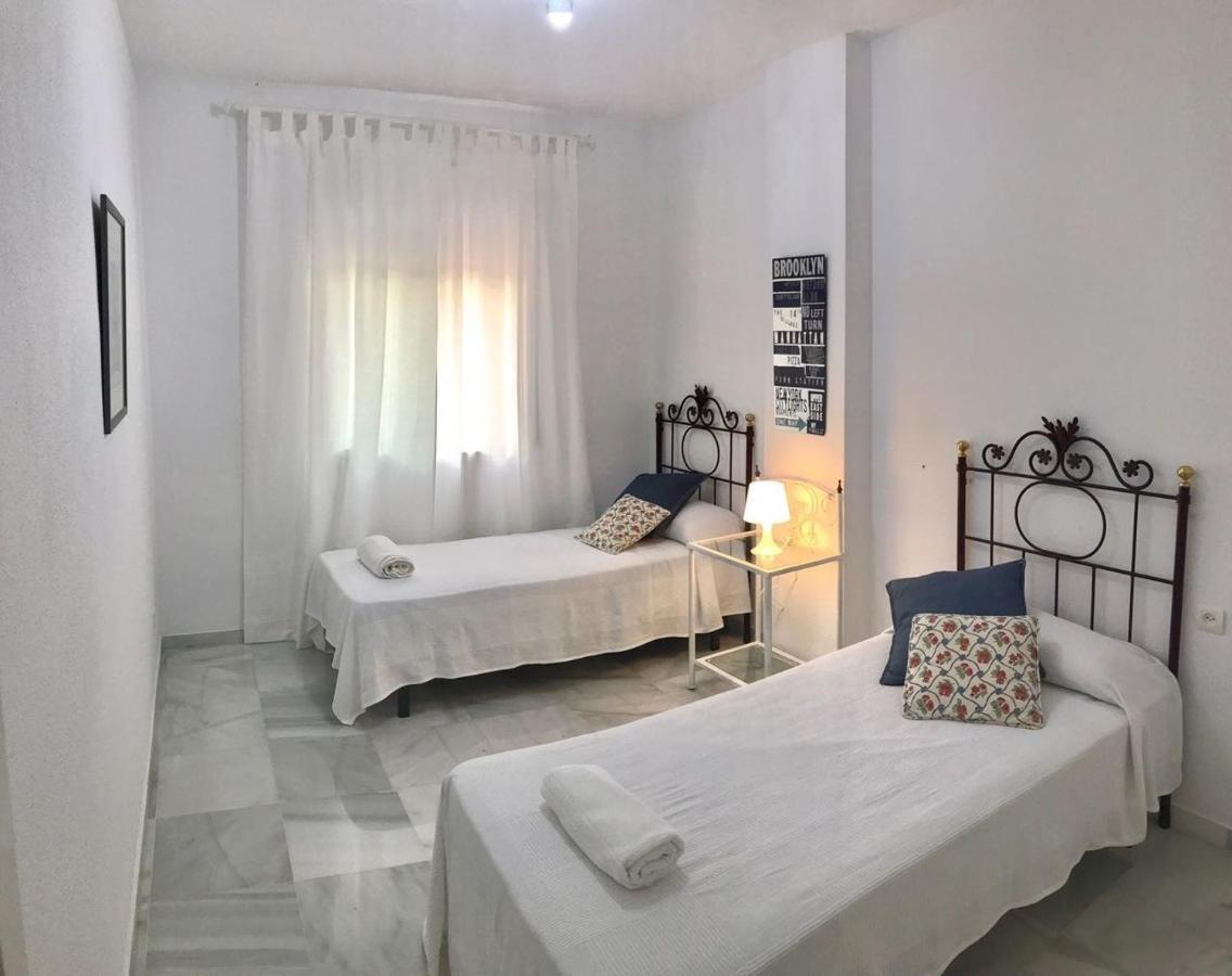 Amazing Apartment For Families Up To 6 Persons 贝纳尔马德纳 外观 照片